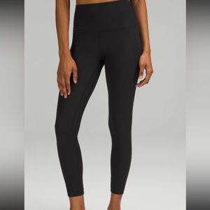 Lululemon Align Ribbed High-Rise Pant 25” in Black